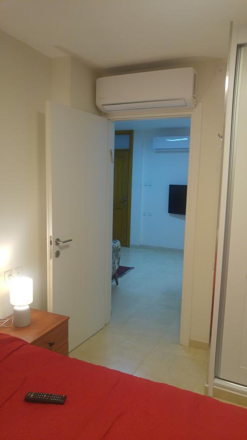 Sabba'S Apartment Кфар-Сава Екстер'єр фото